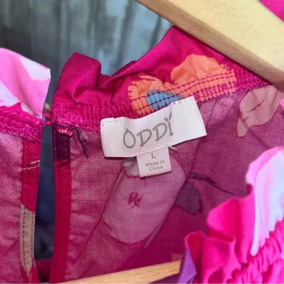 Oddy Pink Flutter Sleeve Floral Blouse - Picture 6 of 6